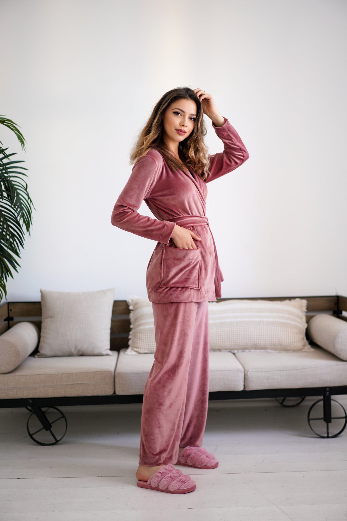 Pijama din catifea supersoft Dafina