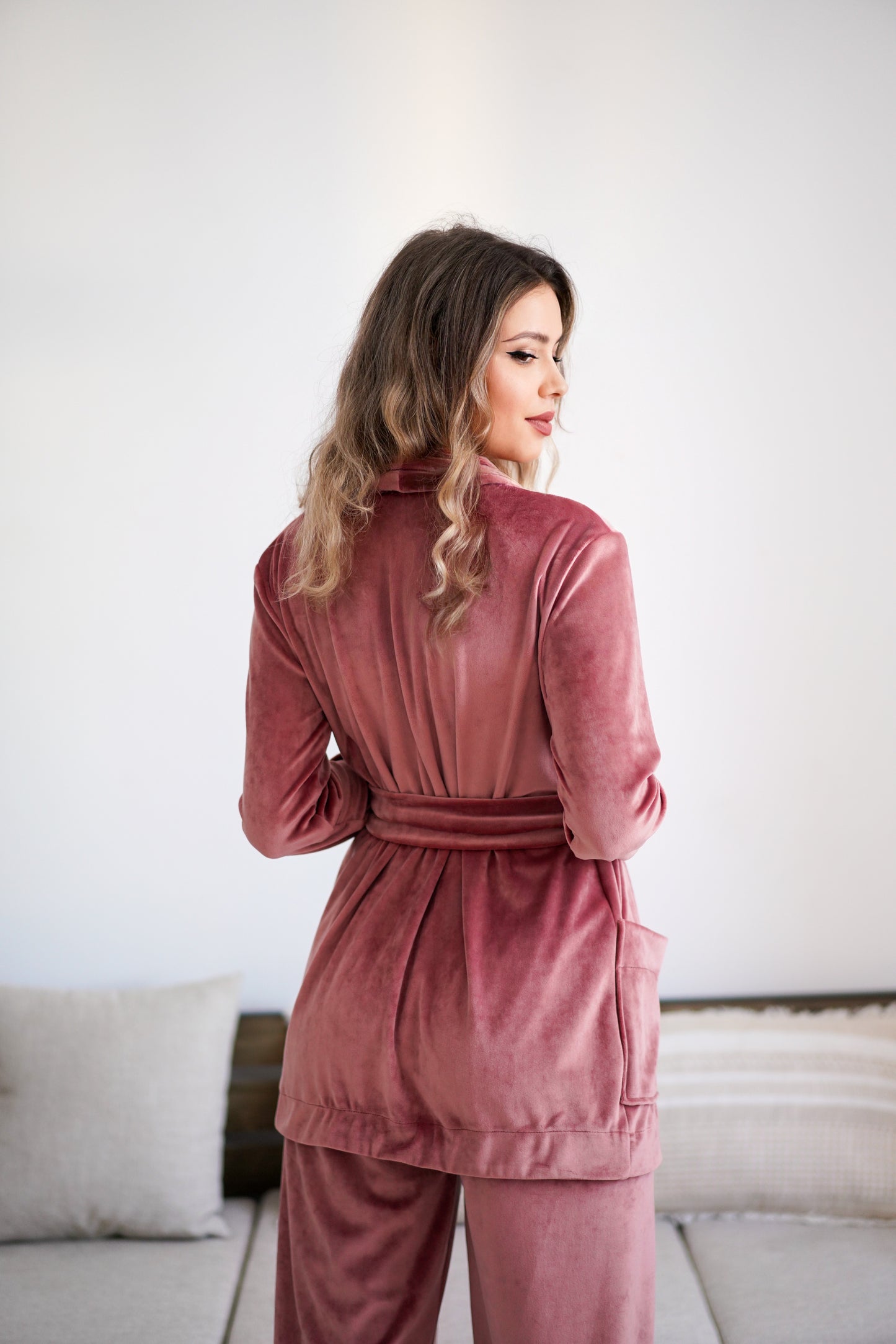 Pijama din catifea supersoft Dafina