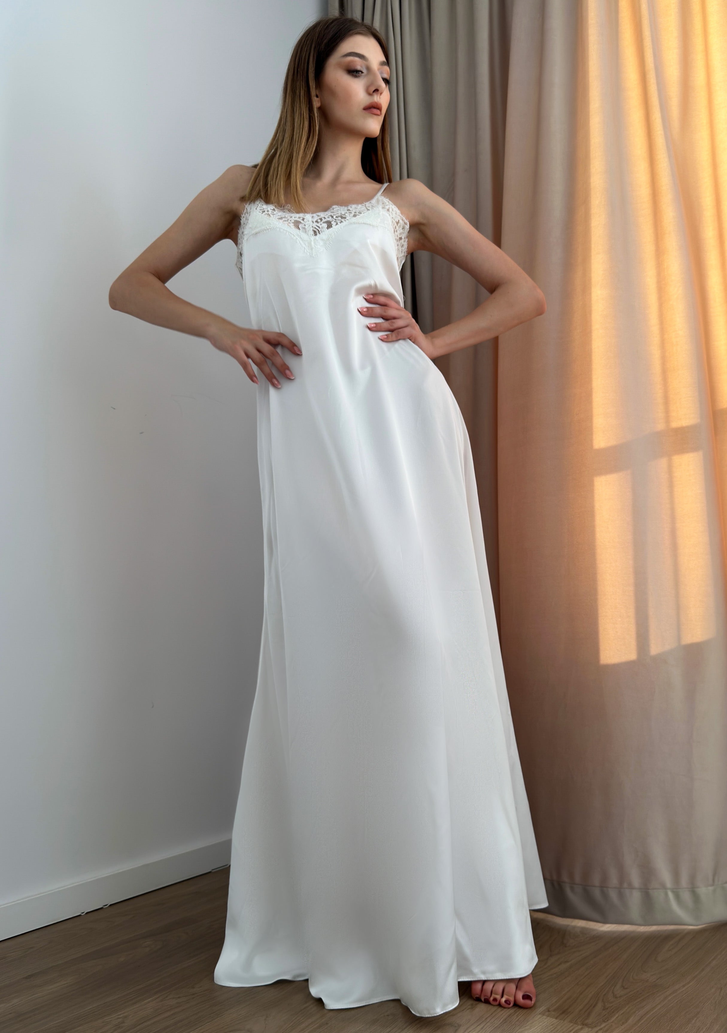 Furou lung cu dantelă Luna – corinne.ro